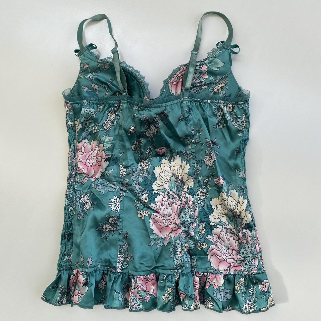 Amazing jade green floral bustier style singlet 🎀 So... - Depop