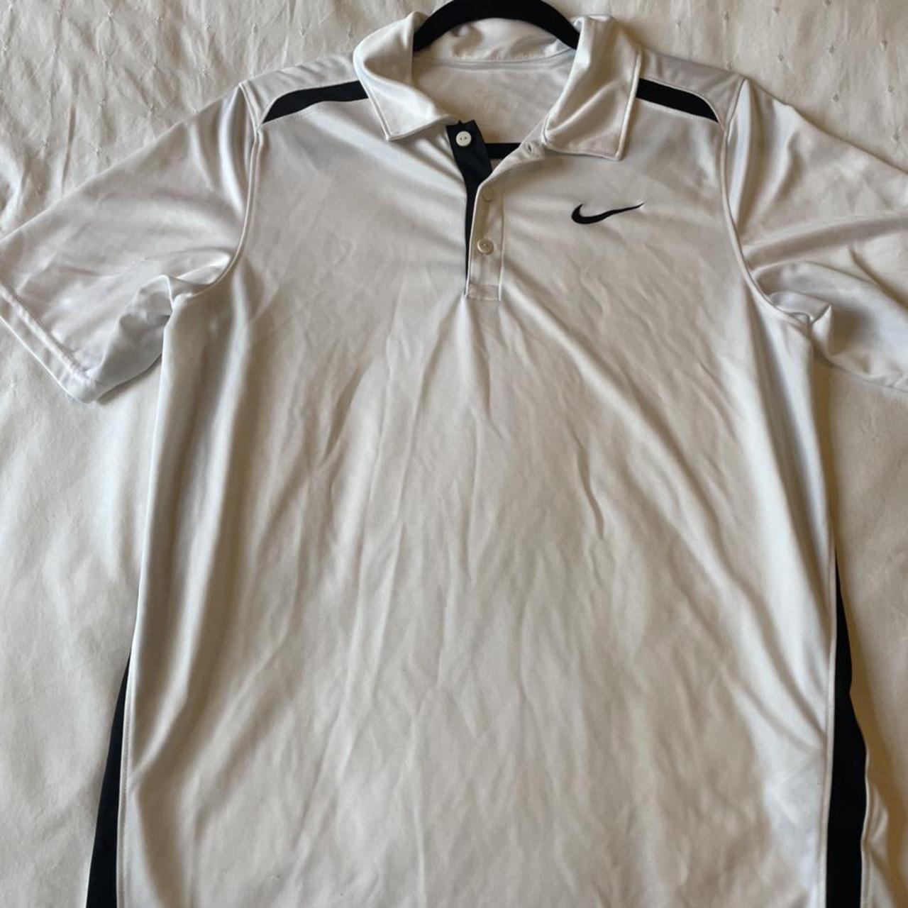 Nike Men's White and Black Polo-shirts | Depop