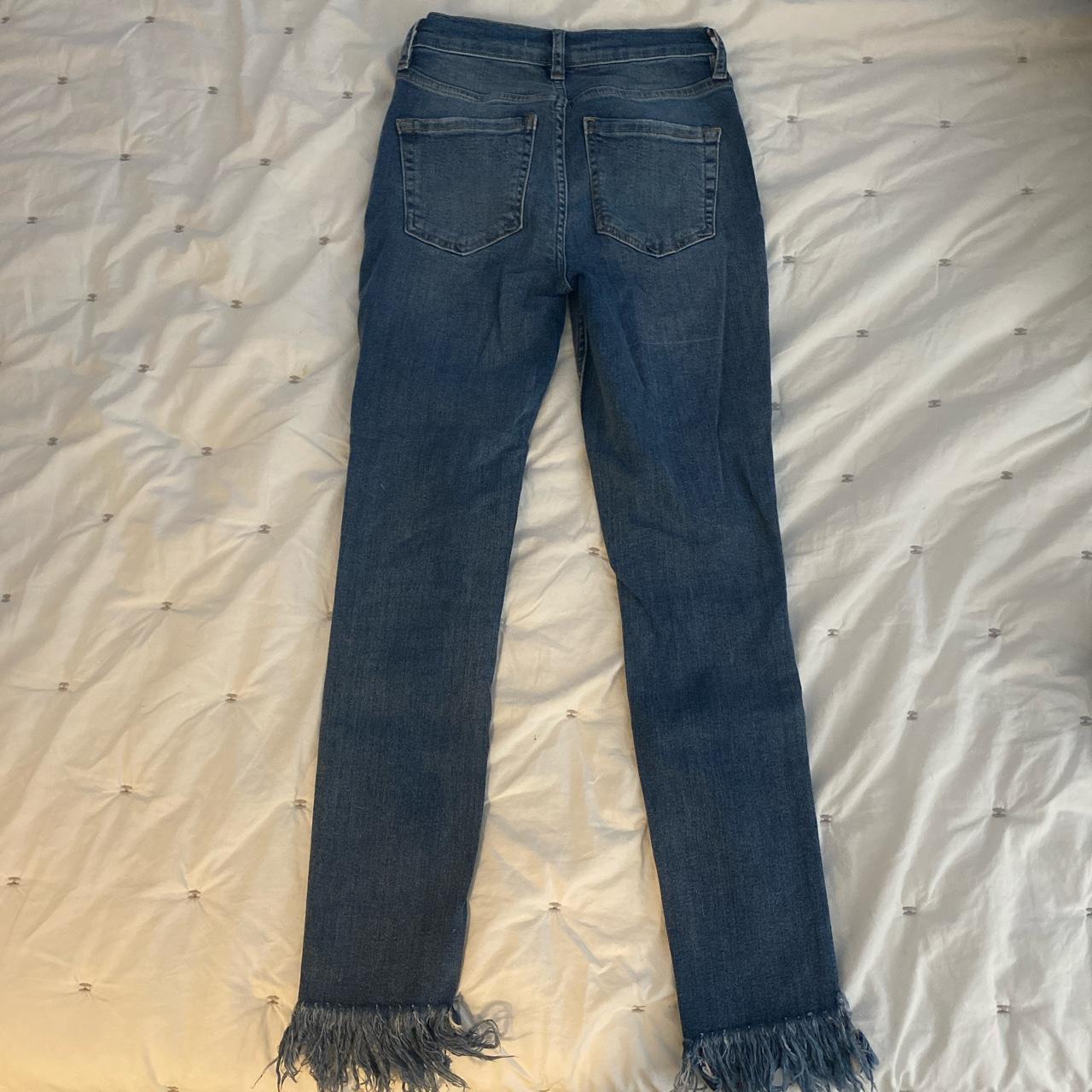 Free People Great Heights Frayed Skinny Jeans, size... - Depop