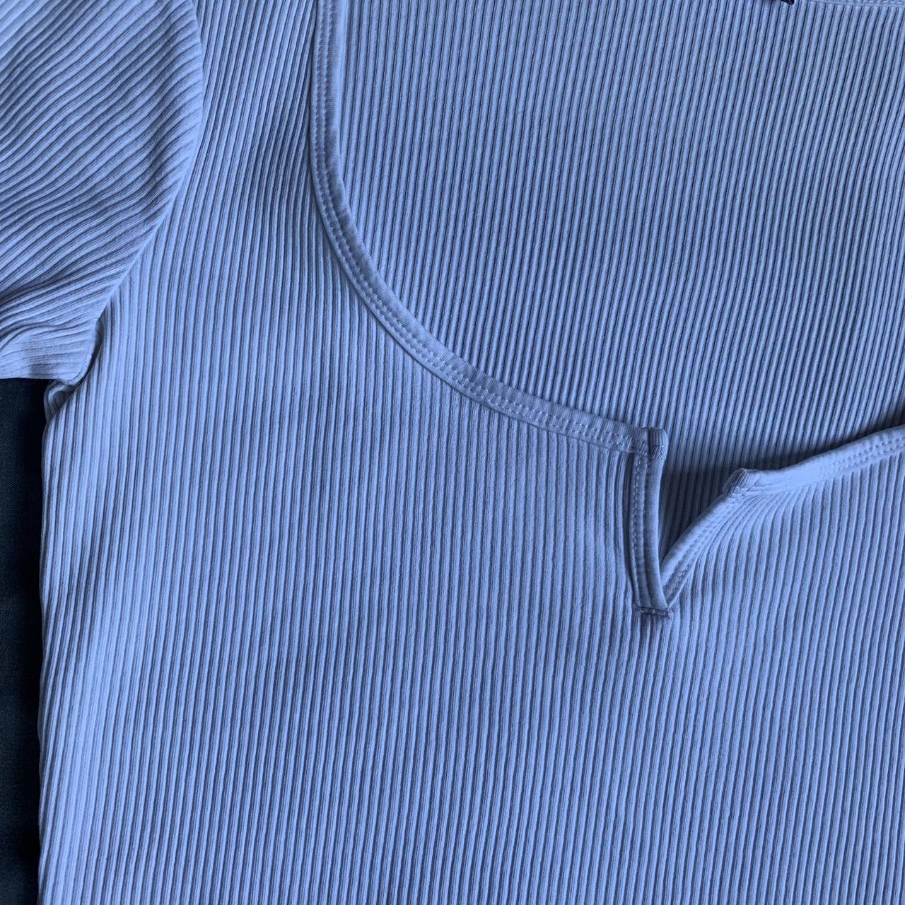 Zara cropped tshirt ribbed in white, in perfect... Depop