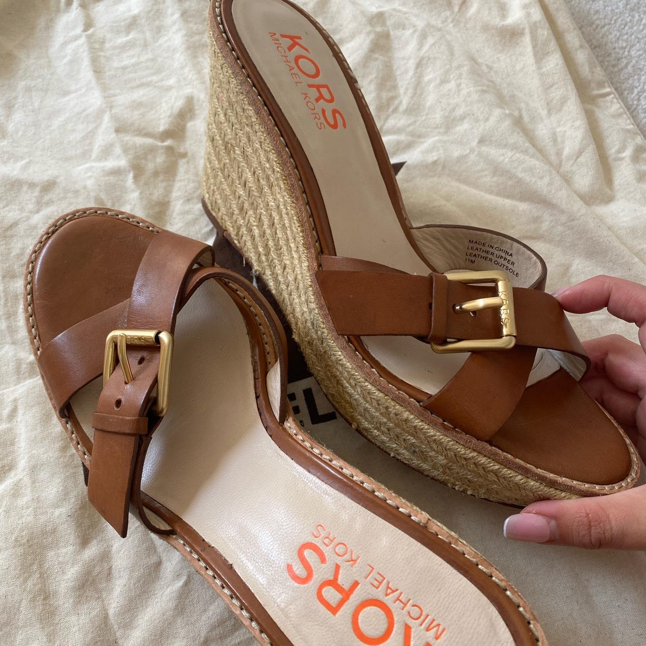 michael kors tan wedges