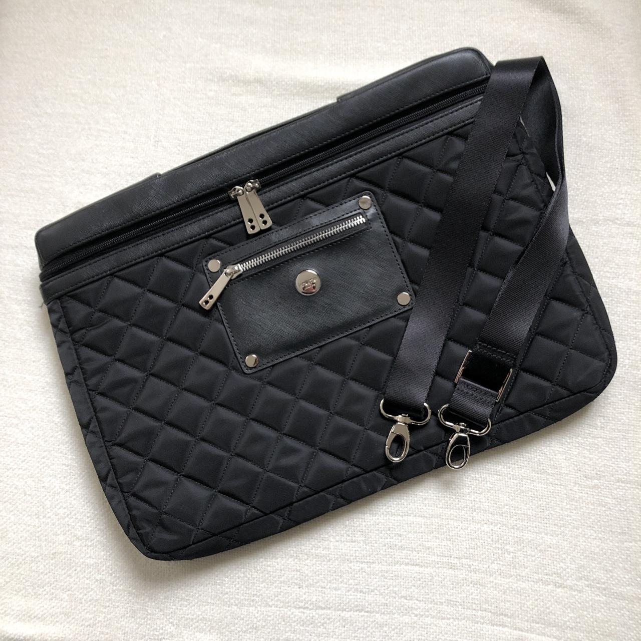 Knomo black quilted laptop bag. •Holds up to a 13” - Depop