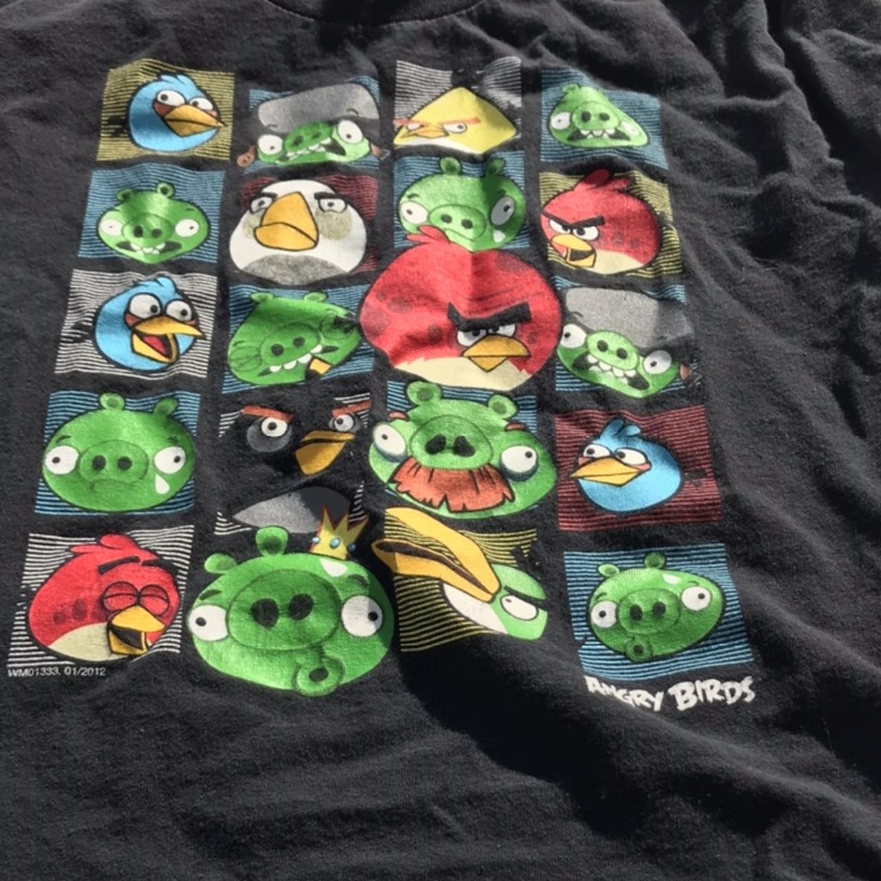 Angry Birds & Pigs Kids T-shirt. Shirt sleeve black - Depop