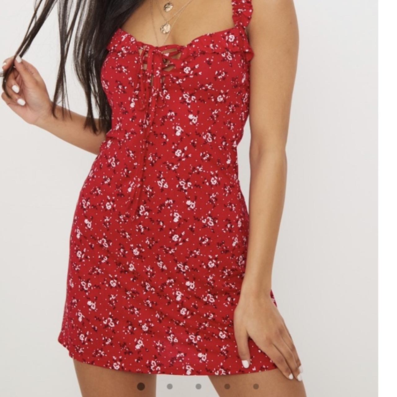 FREE DELIVERY !! Plt red ditsy floral dress size... Depop