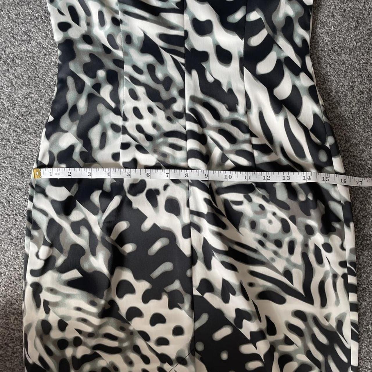 Karen Millen stunning dress - animal print - grey... - Depop