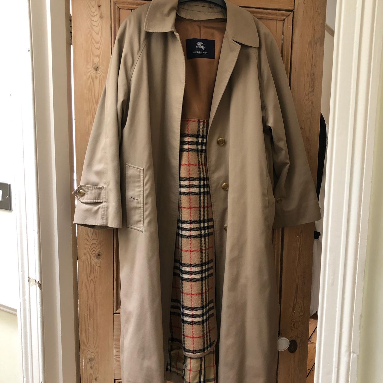 Burberry trench coat depop sale