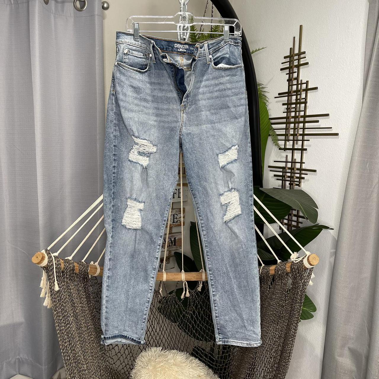 levi denizen mom jeans