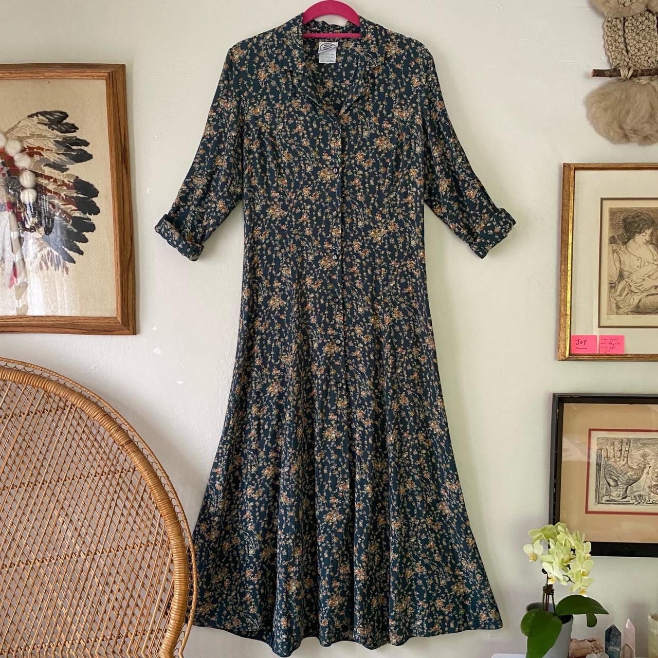 Gorgeous vintage Laura Ashley maxi dress with long... - Depop