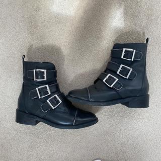 kurt geiger sparse boots