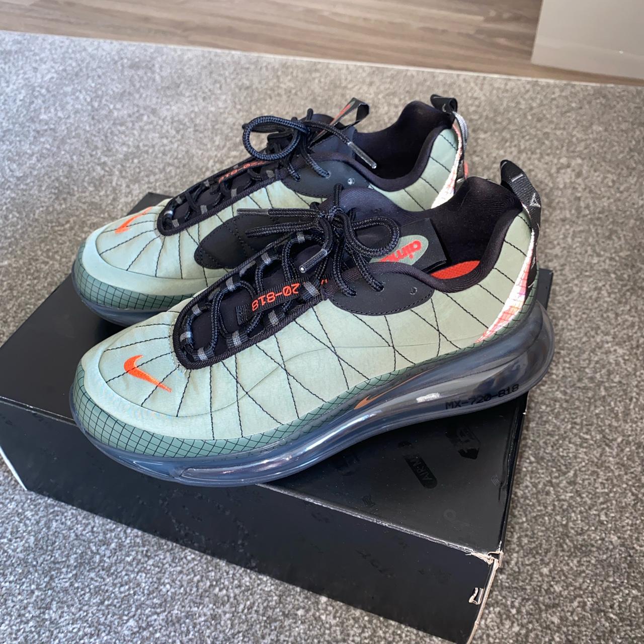 Burberry hot sale nike tn