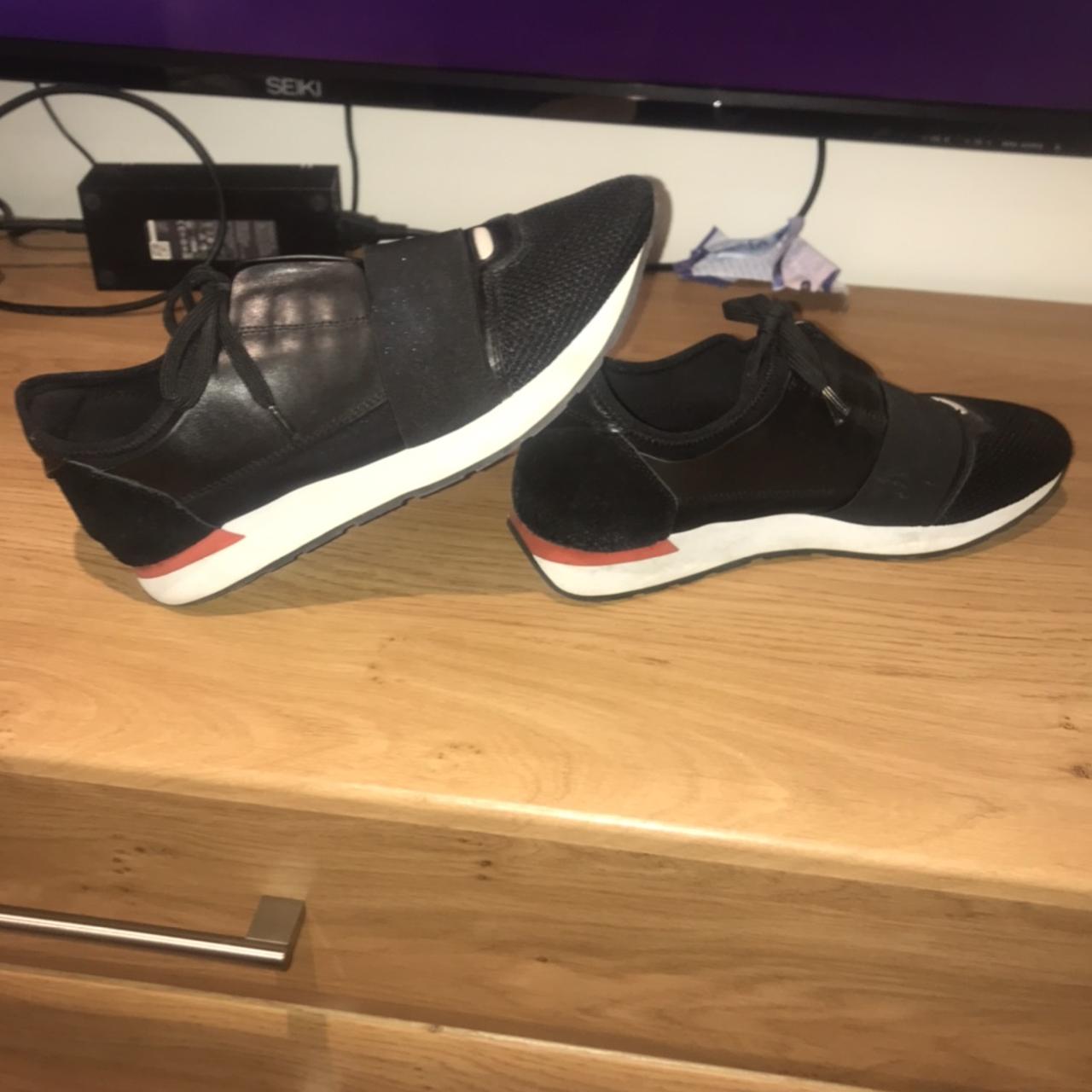 Balenciaga race runners black on sale red