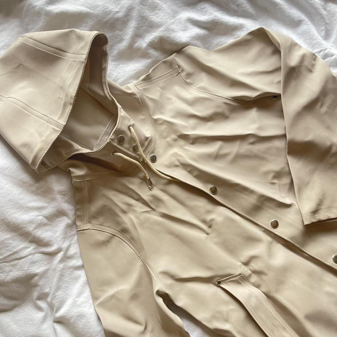 Stutterheim Women's Cream and Tan Jacket