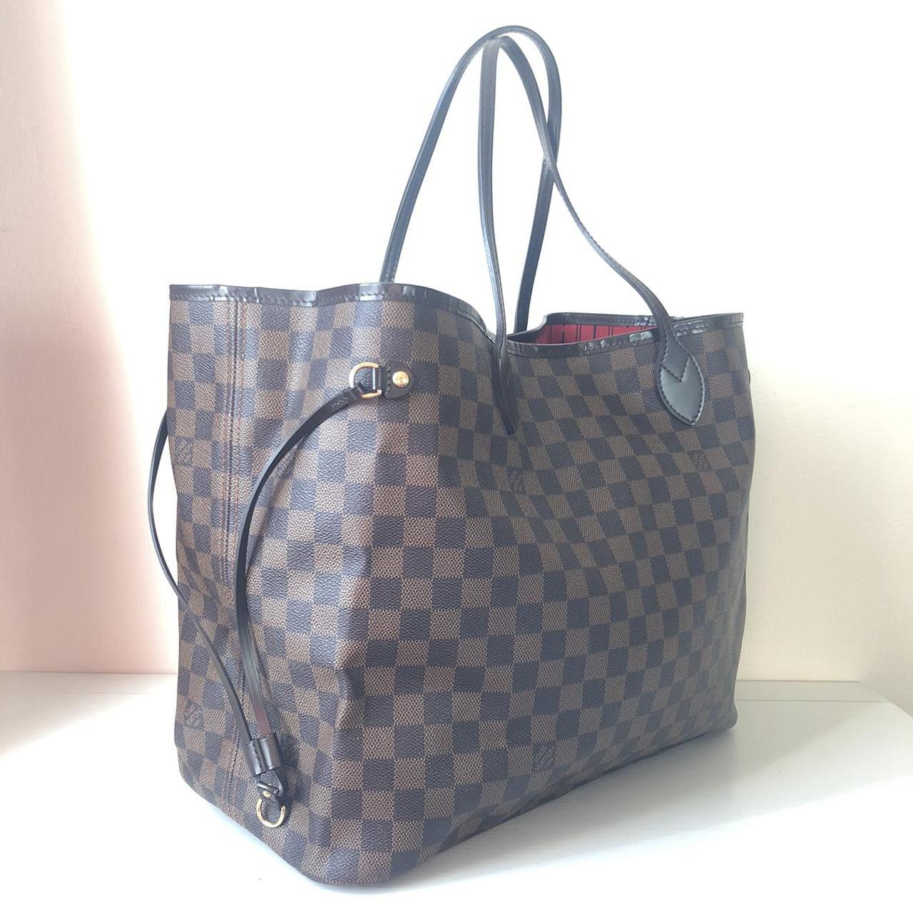 louis vuitton articles de voyage 101 champs elysees - Depop