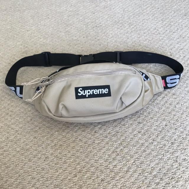 supreme fanny pack - Depop