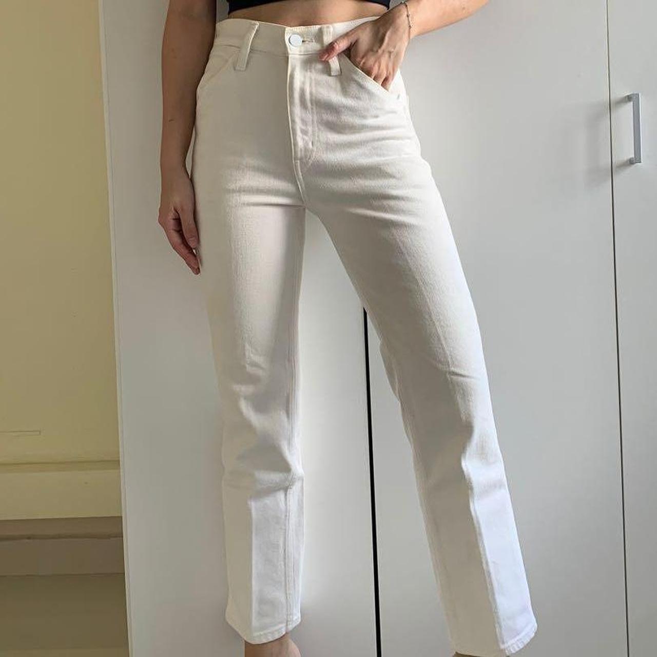 Uniqlo white straight leg jeans Seen on size 8 (size... - Depop