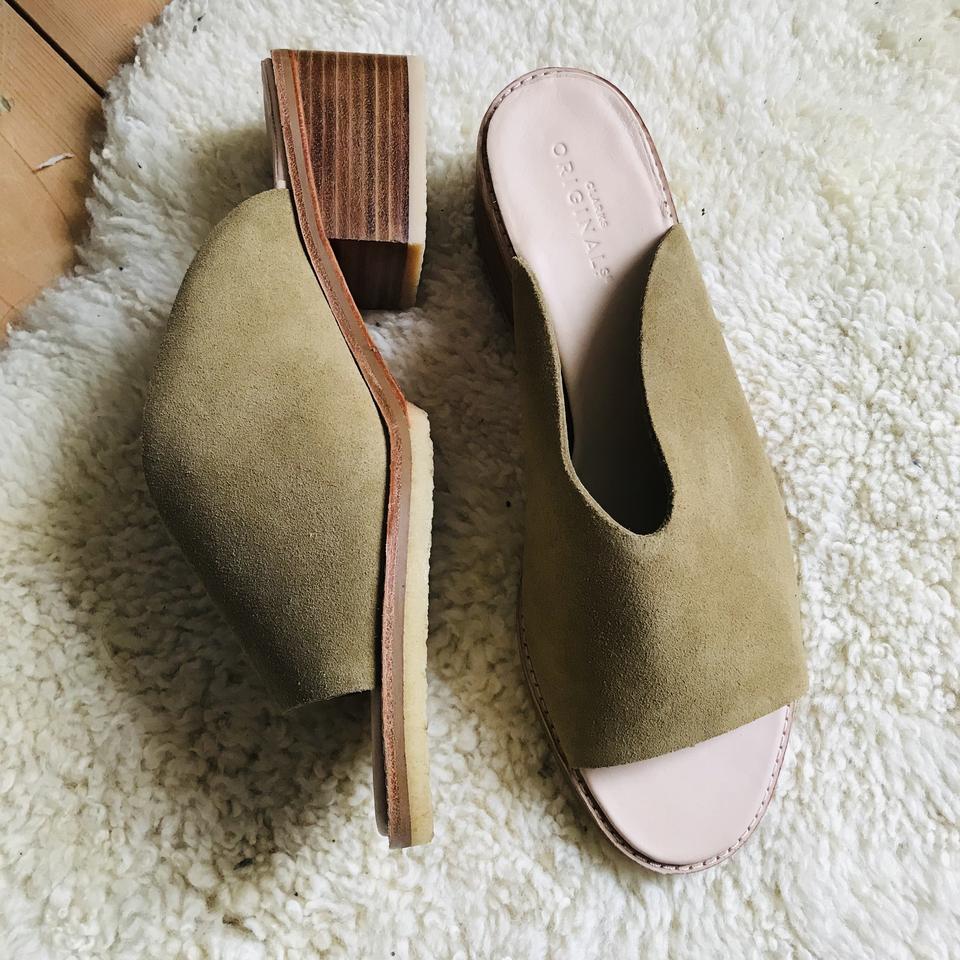 Clarks amara hot sale mule