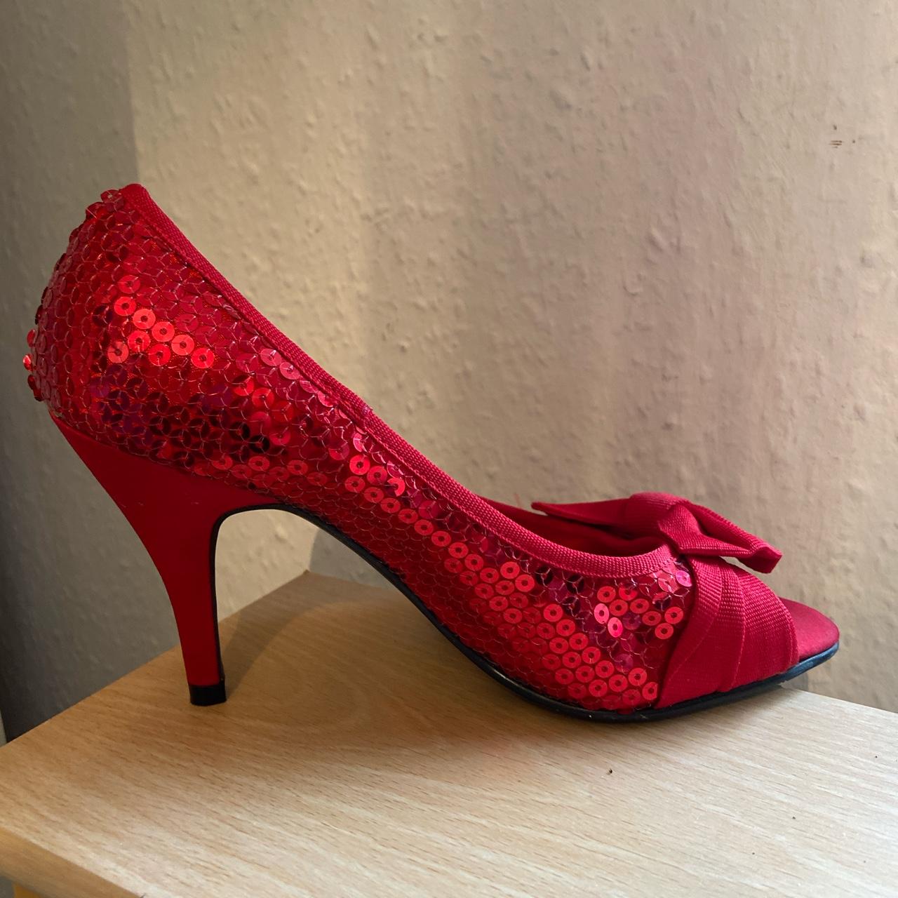 RED SEQUIN HIGH SIZE NEW LOOK Perfect... - Depop