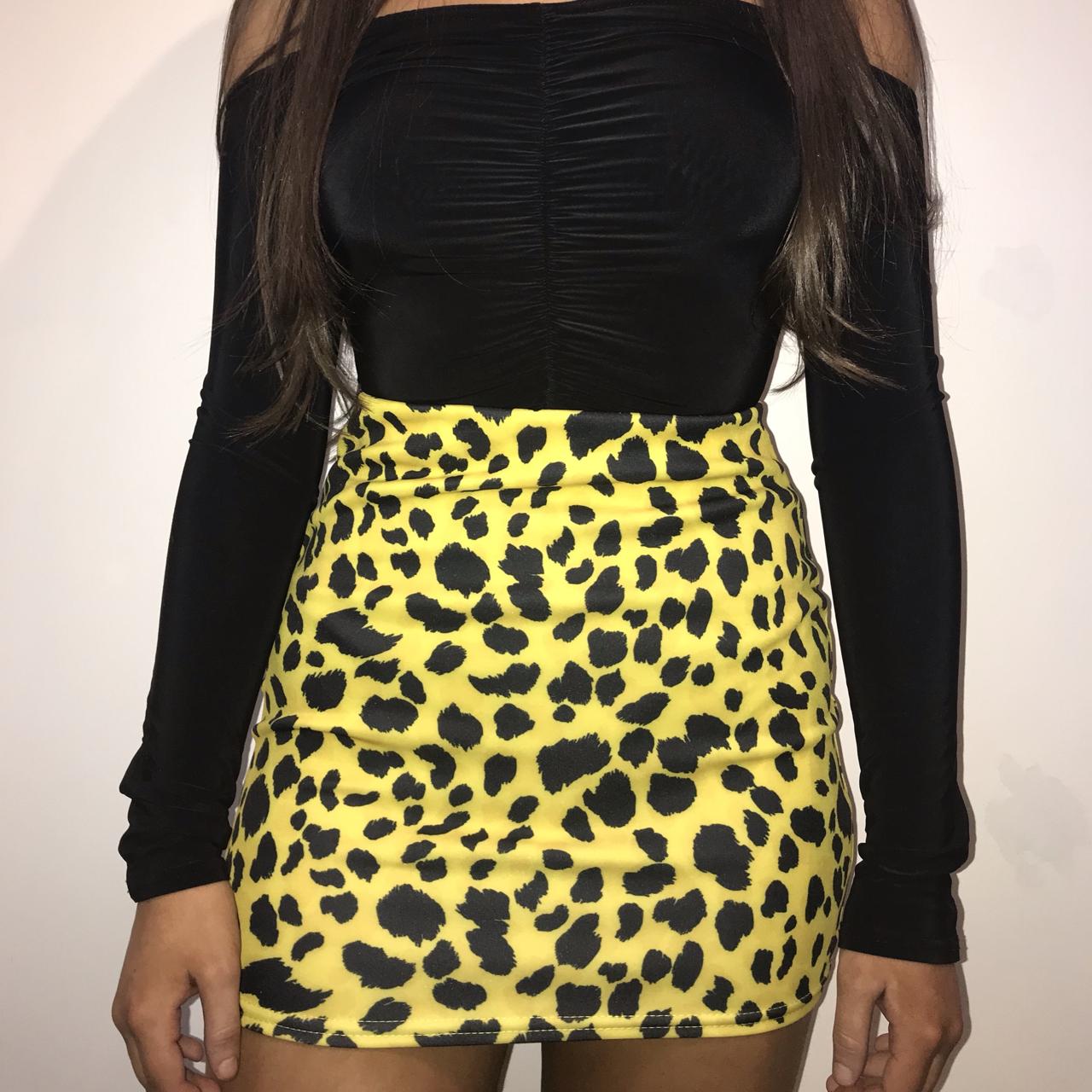 Leopard print mini skirt sale yellow