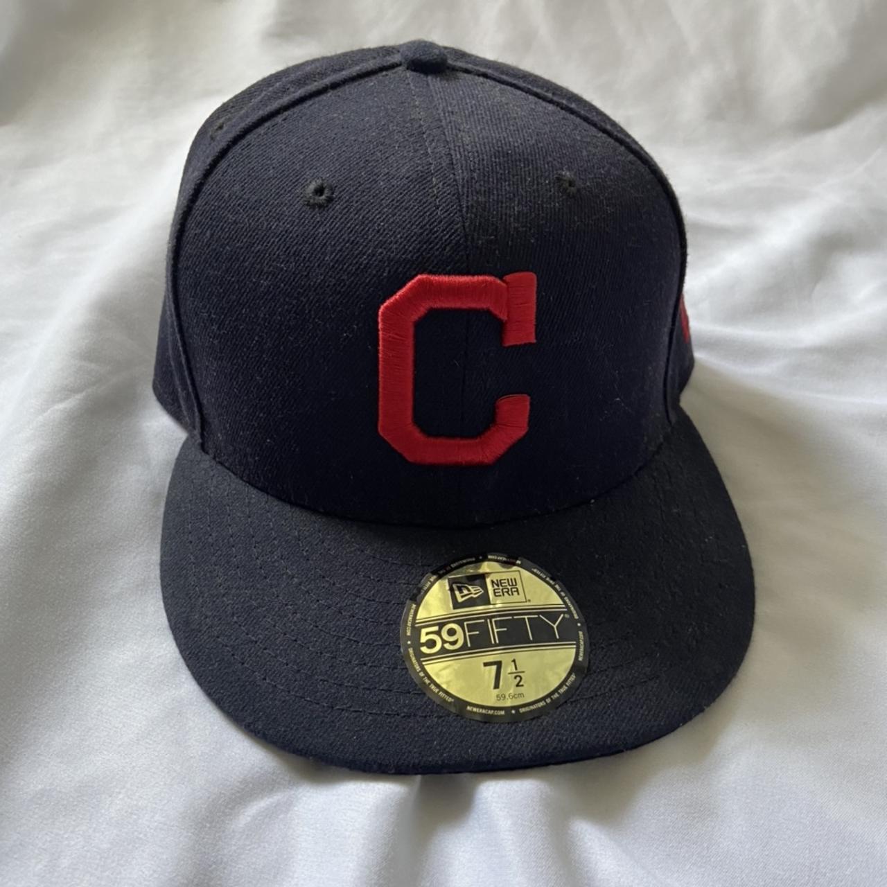 New era Cleveland Indians Fitted Hat size 7 - Depop