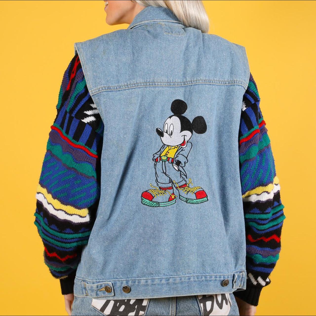 🤍💙 MICKEY MOUSE 90’S GILET WITH LARGE BACK... - Depop