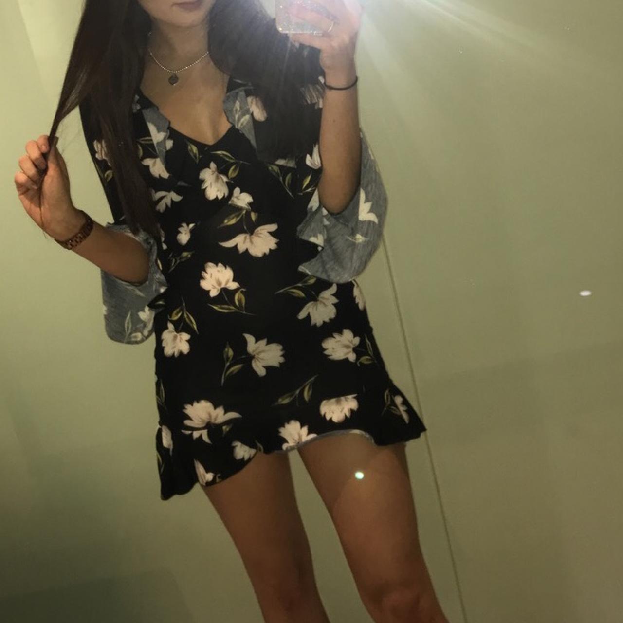 Missguided Floral Tea Dress Size 6 Only Worn Once Depop