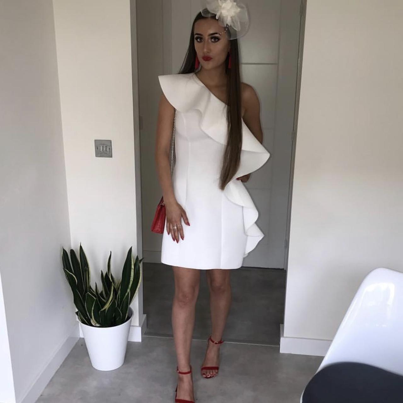 white dress ladies day