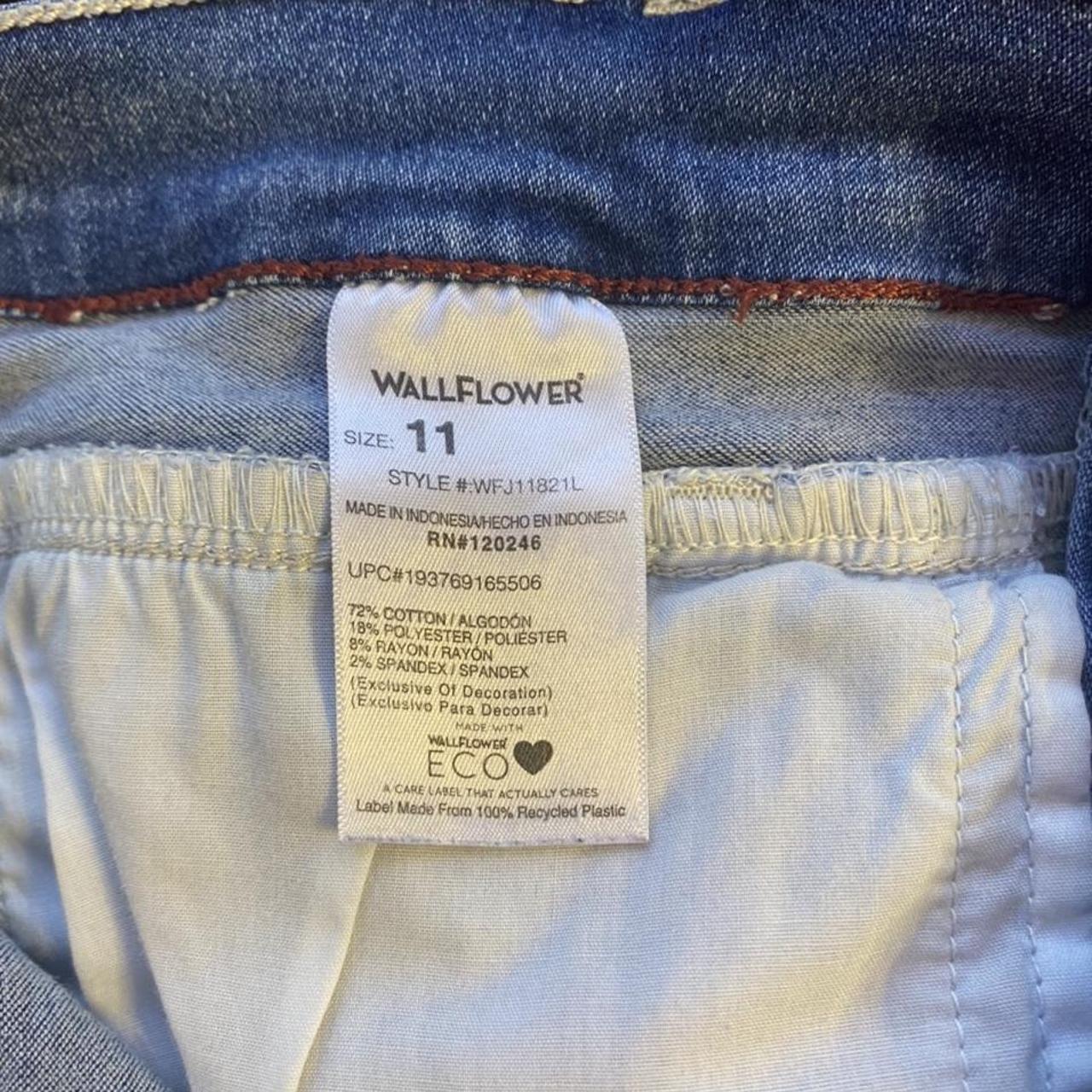 The wallflower hot sale clothing label