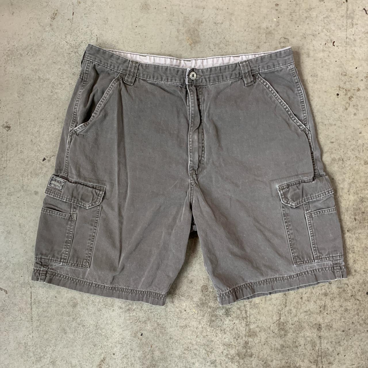 Y2K Wrangler cargo shorts Minor wear Size tag worn... - Depop