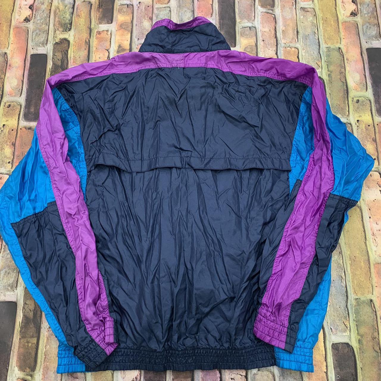 Vintage Nike jacket in black. From 1991. Size L.... - Depop