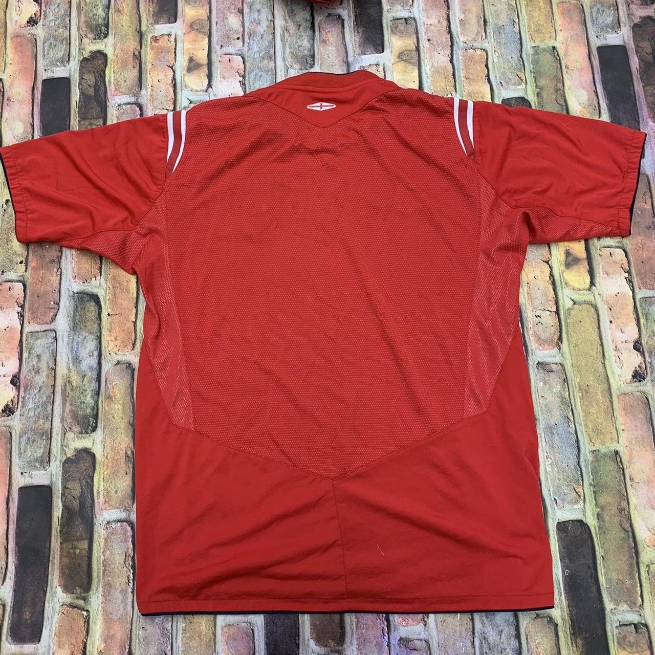 Umbro Men's Red T-shirt | Depop