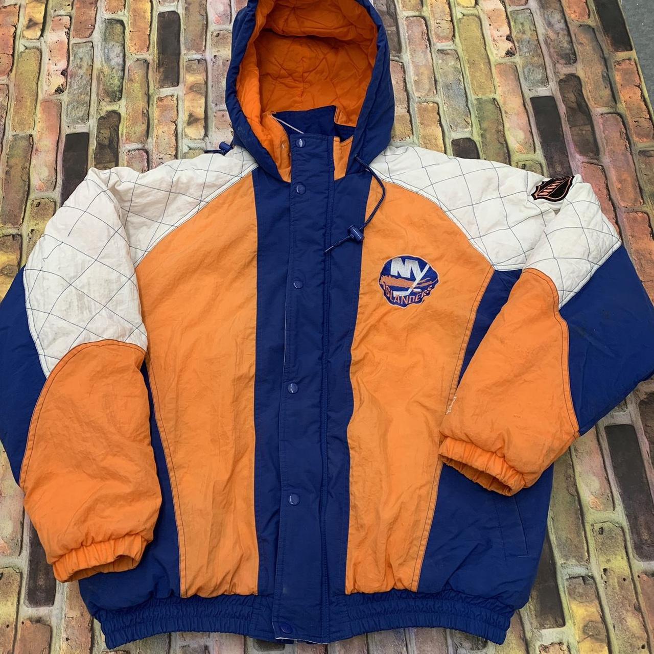 Vintage Starter New York Islanders puffer jacket in... - Depop