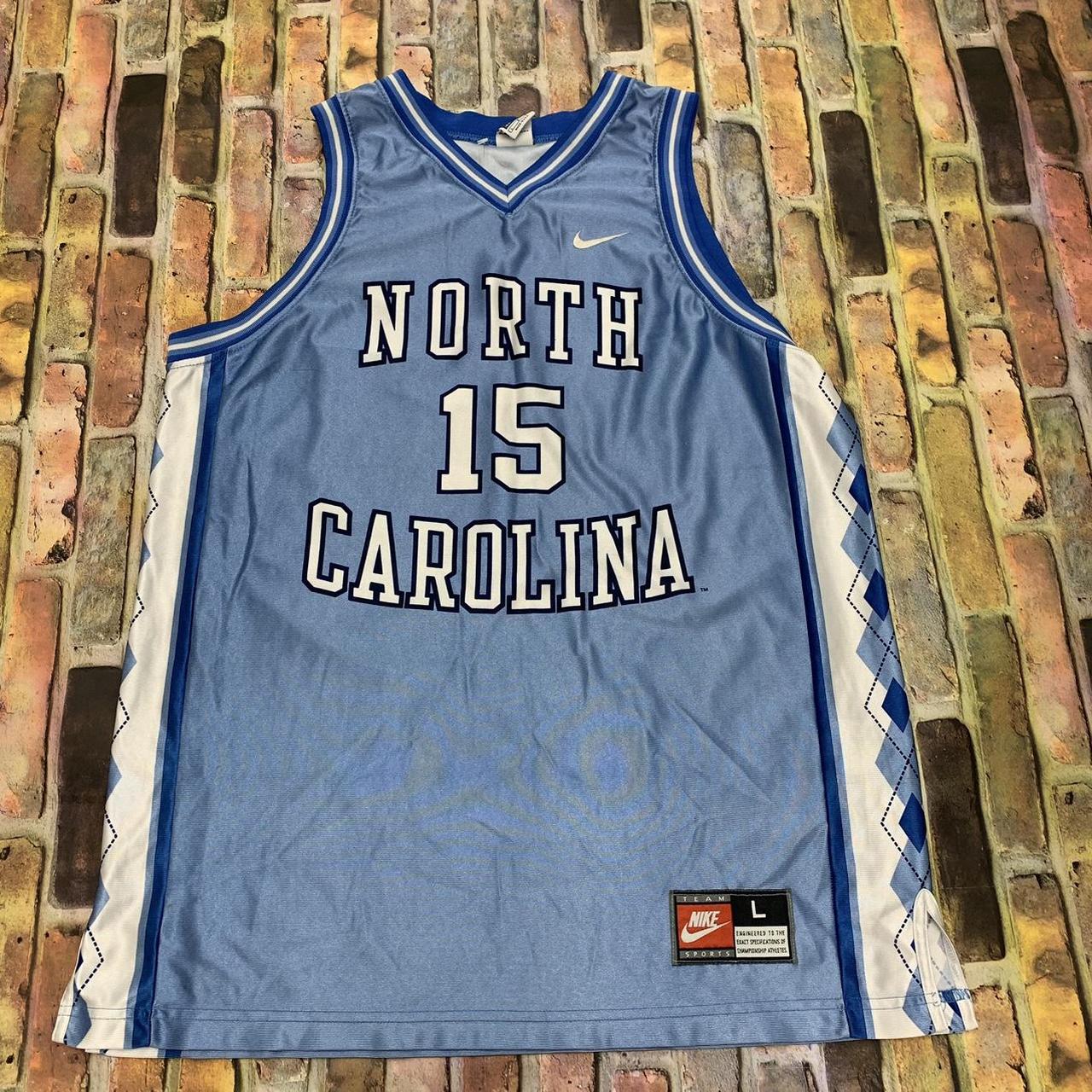 Vintage Nike North Carolina Tar Heels Vince Carter - Depop