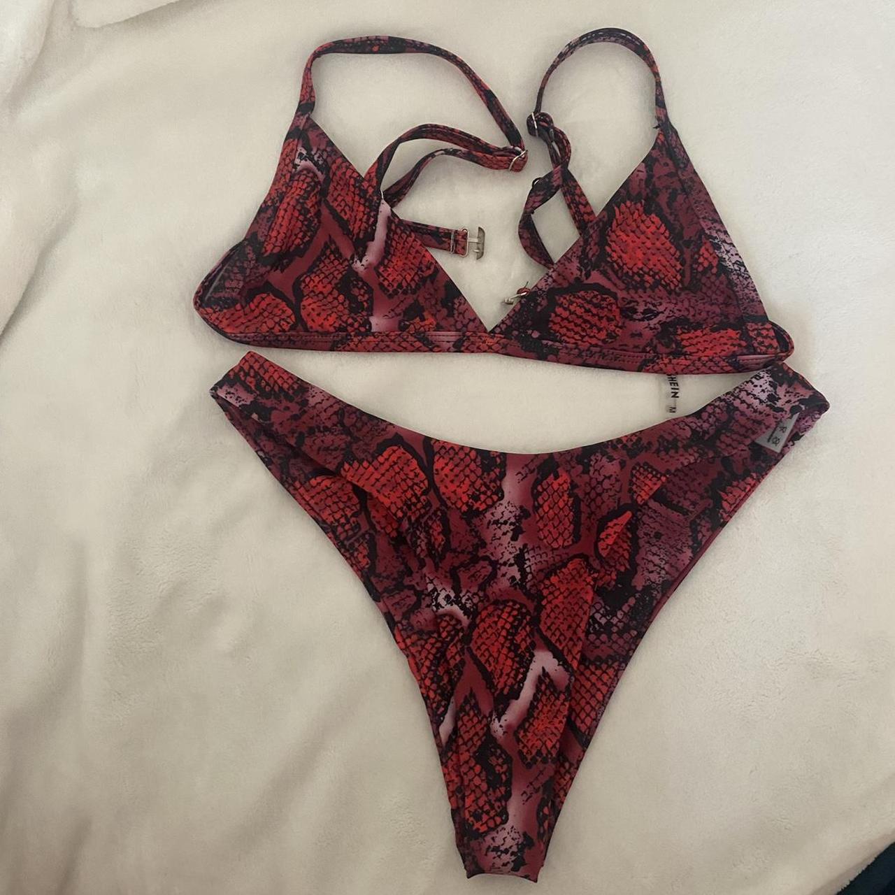 SHEIN Women's Red and Black Bikinis-and-tankini-sets | Depop