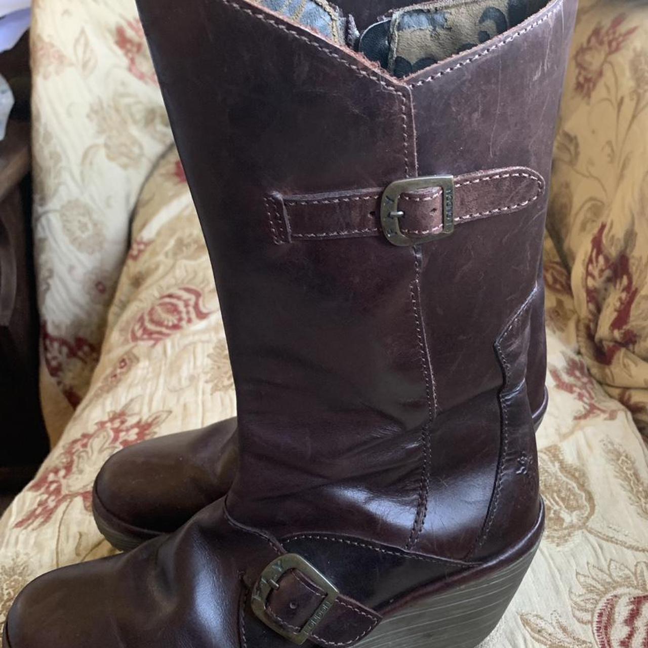 very fly boots