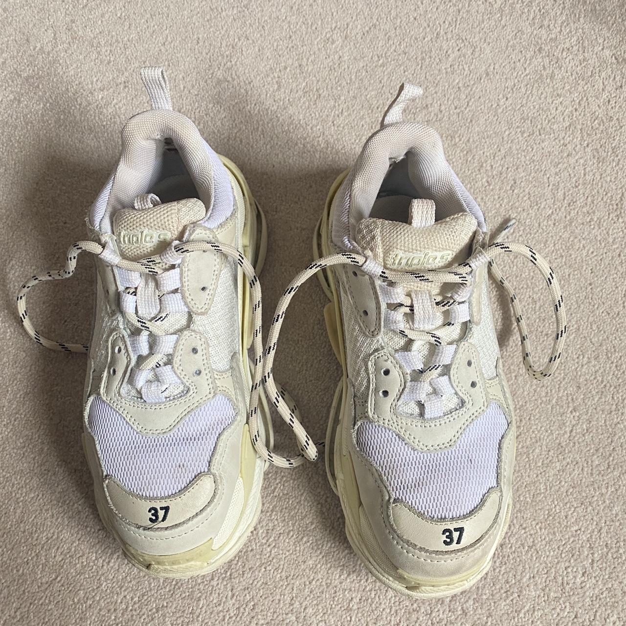 Balenciaga Women's Cream Trainers | Depop