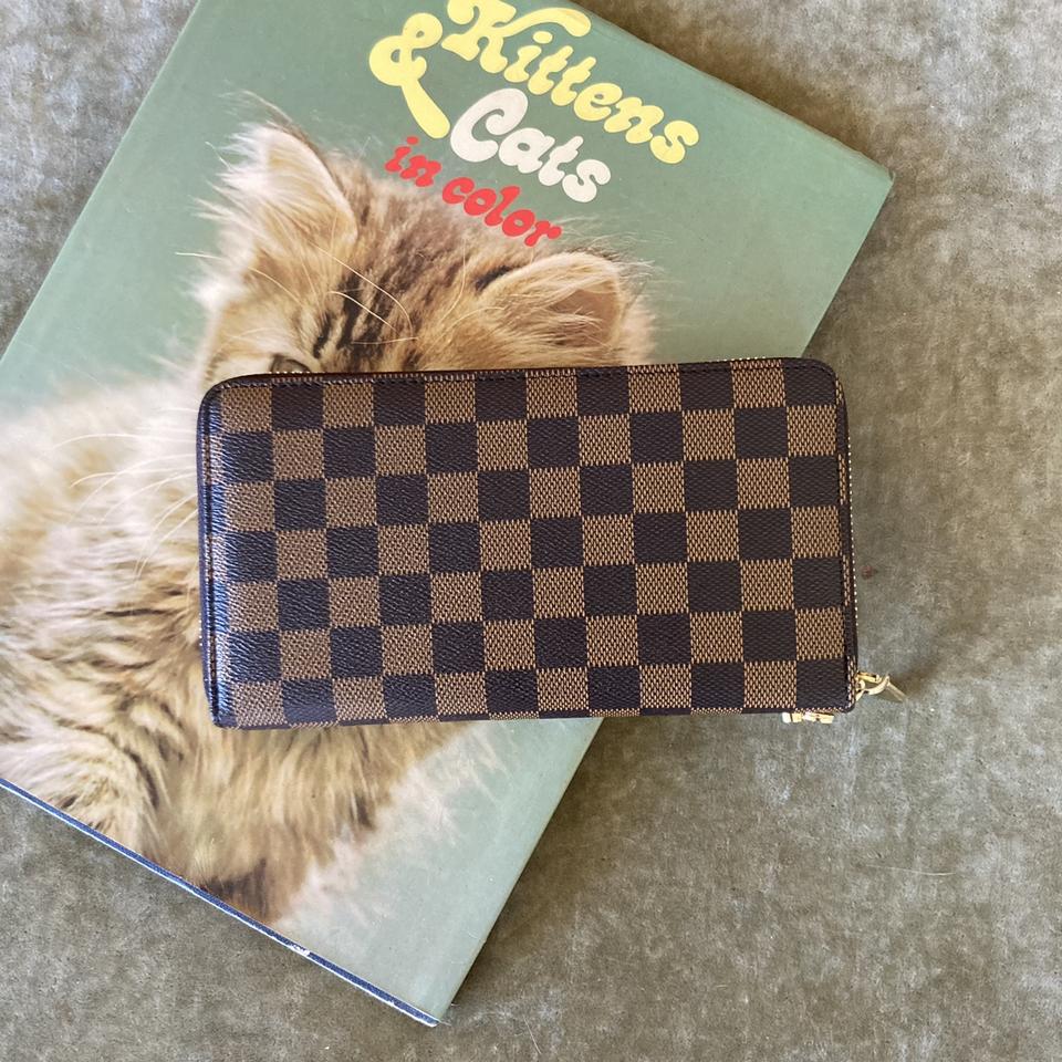 Brown checkered wallet