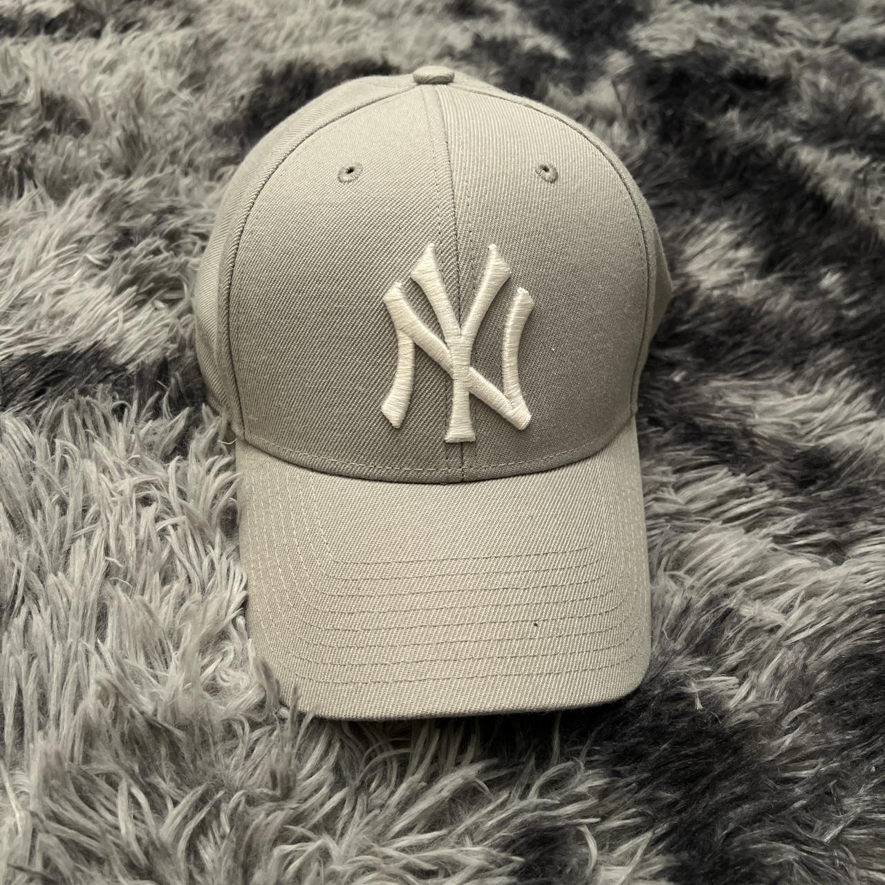 Yankees hat - Depop