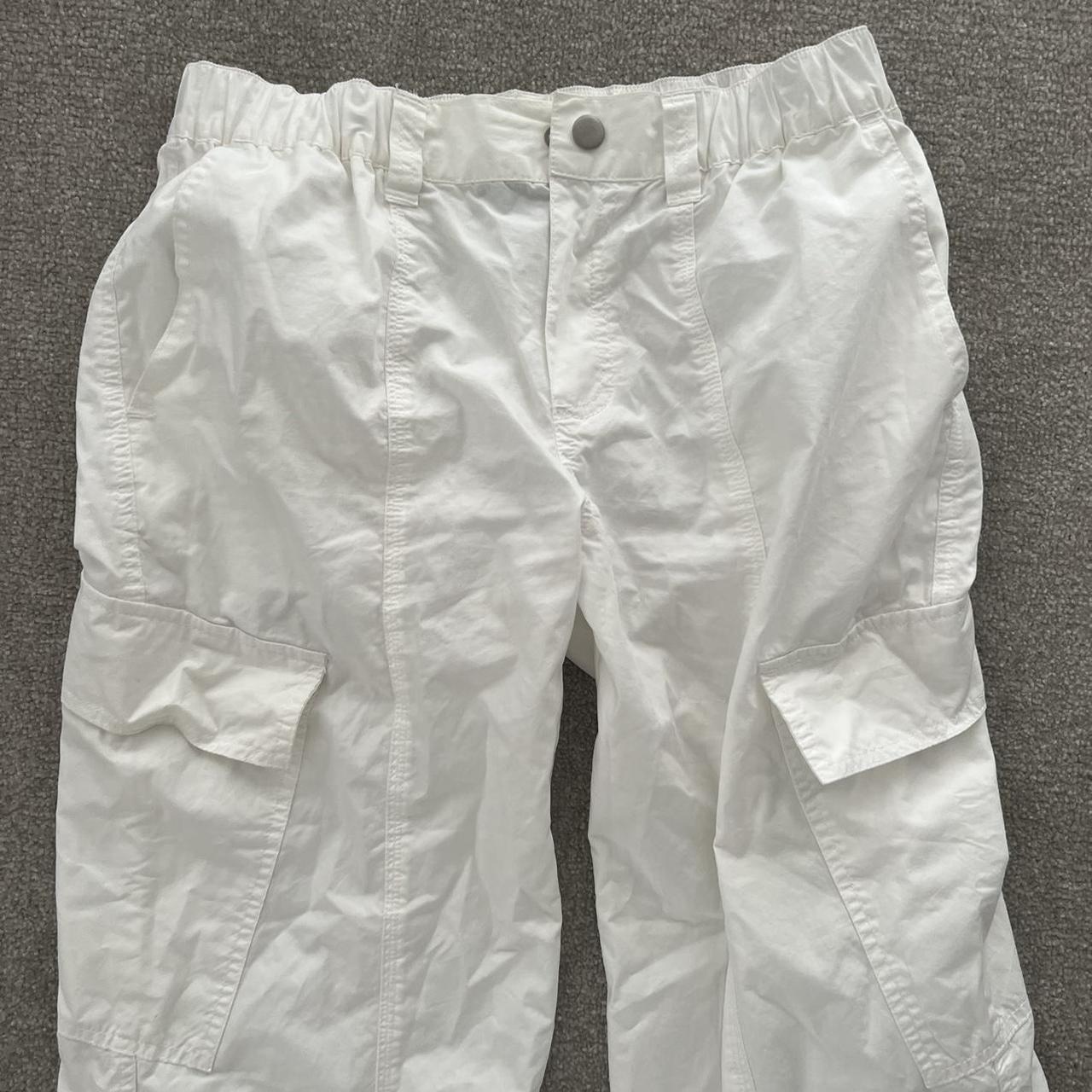 ASOS low rise cargo pants, never worn as I can’t... - Depop