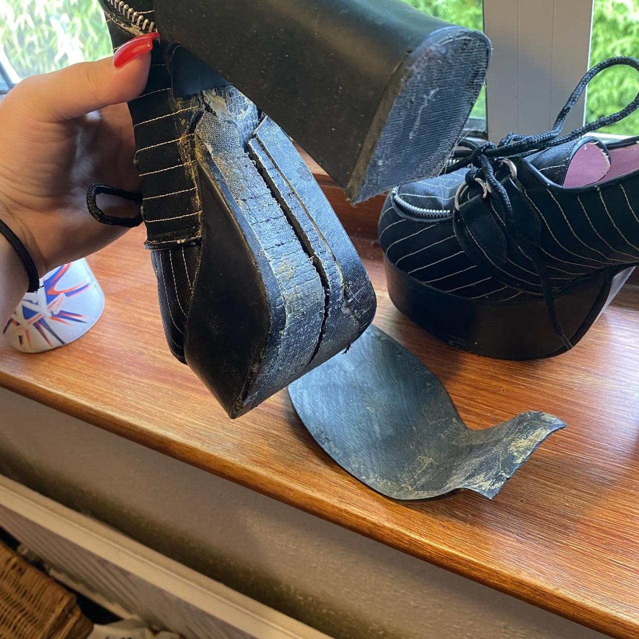 demonia platform heels