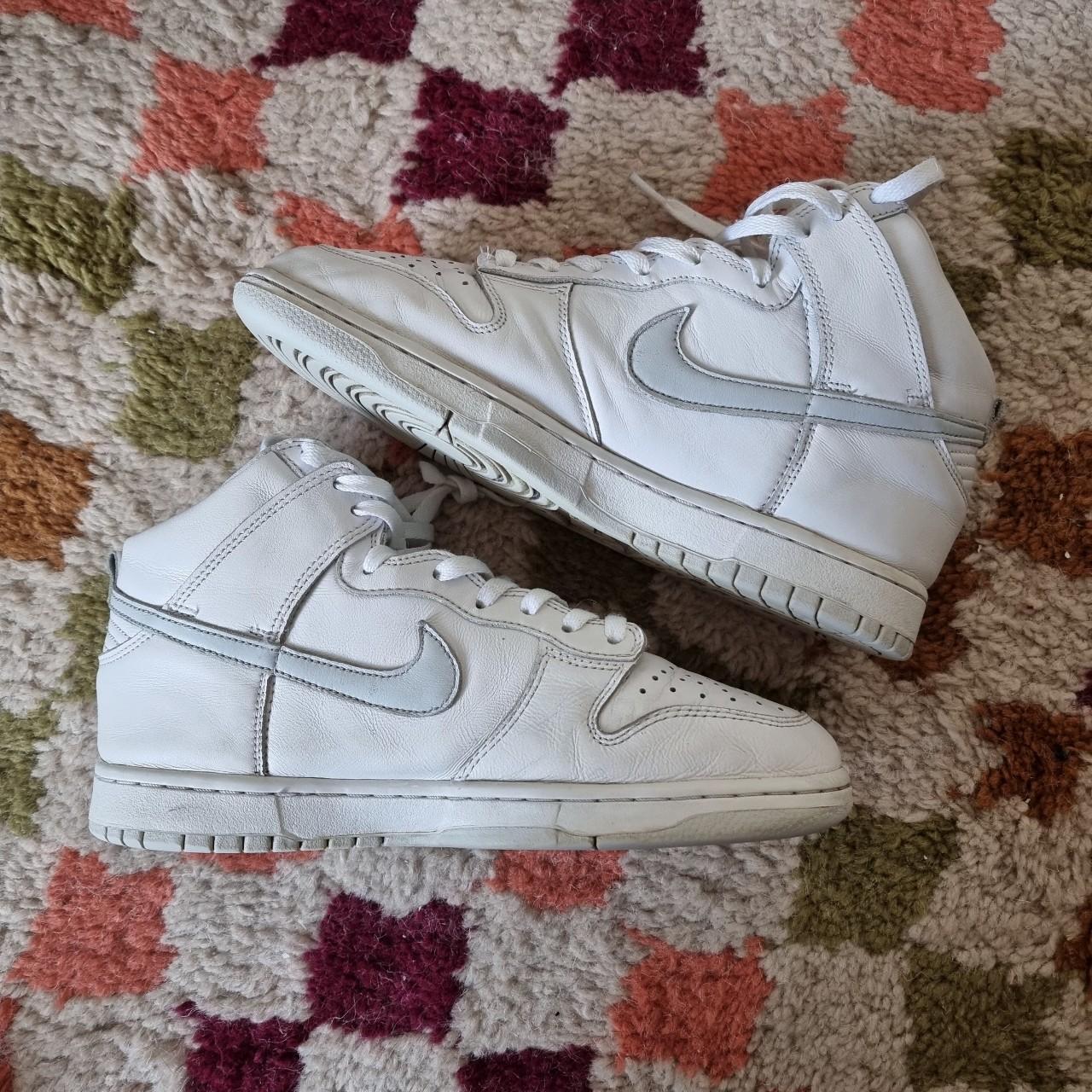 Nike dunk platinum high Well worn with some marks... - Depop