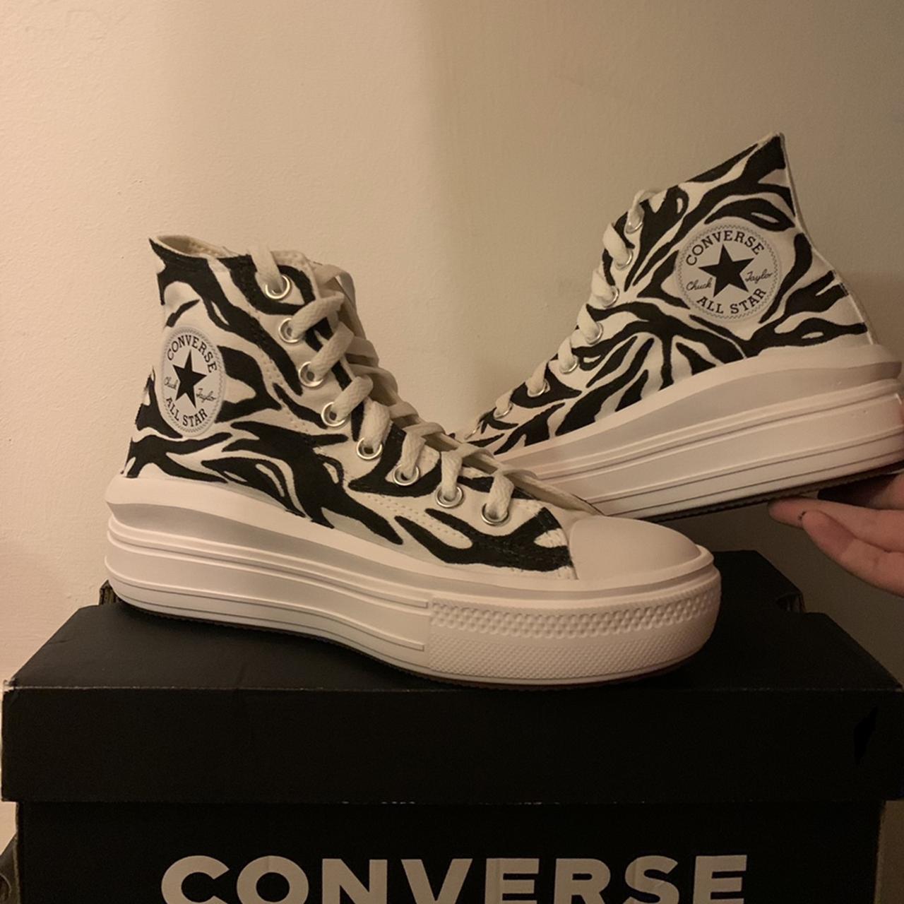 platform zebra print converse