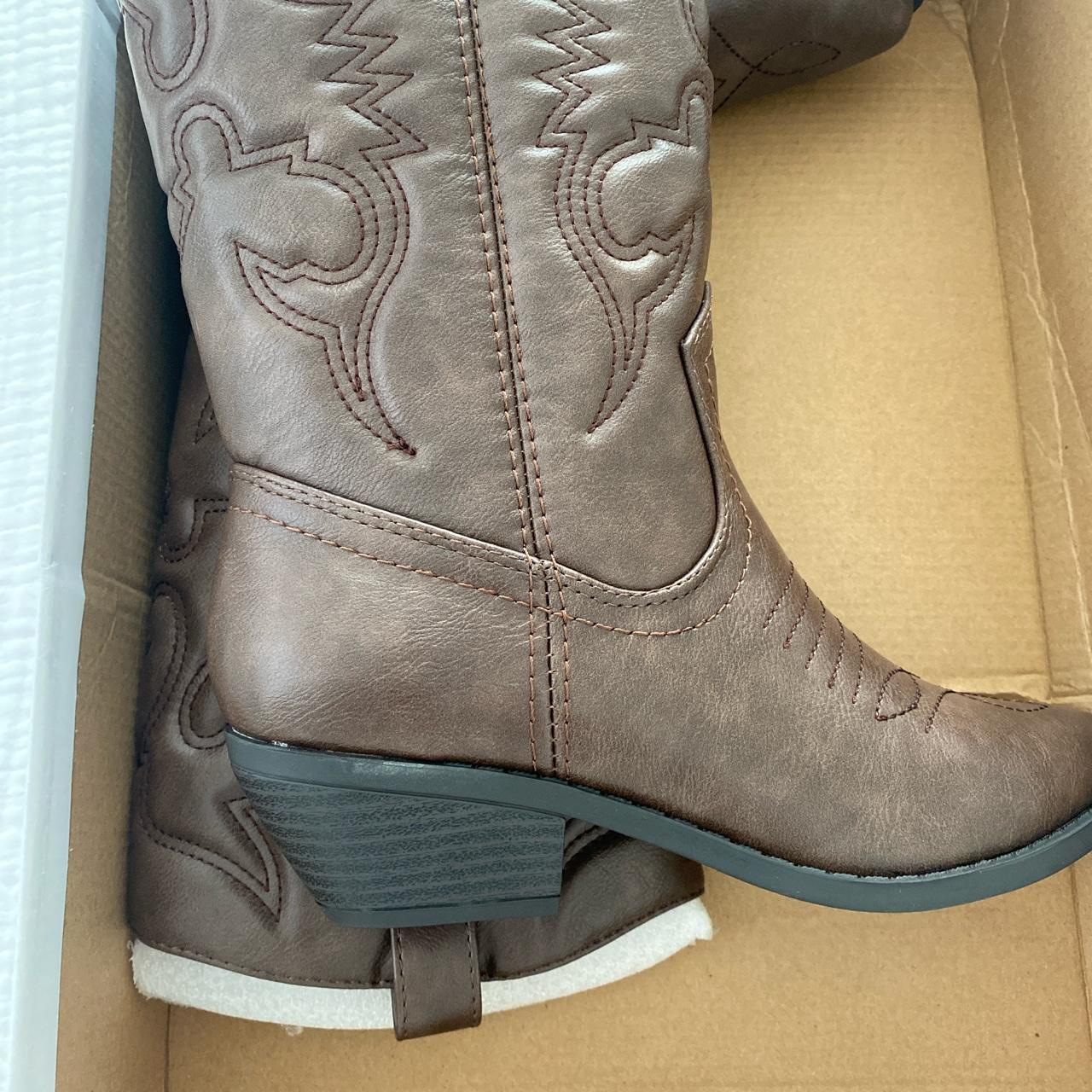 Brown western cowgirl boots never worn in perfect... Depop