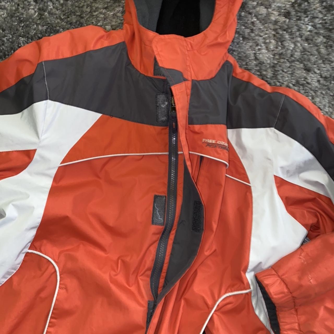 Product Image 4 - Reversible Free Country Jacket !
This