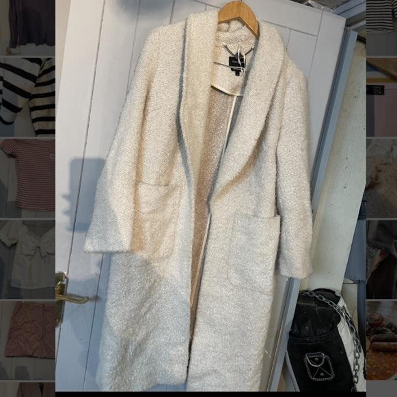 Longline Italian fabric autograph coat - Depop