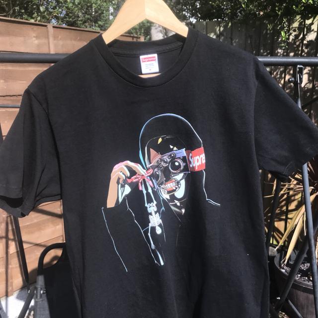 SUPREME CREEPER TEE SIZE: M PRICE: £70 Worn 10/10... - Depop