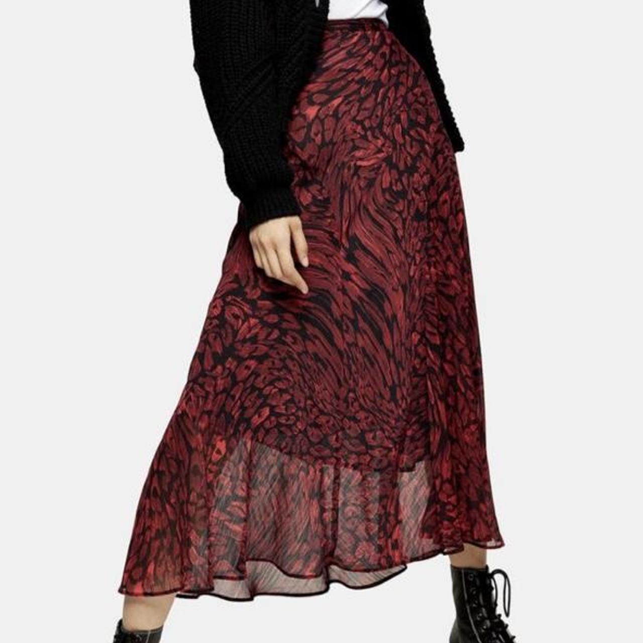 Red leopard sales print skirt topshop