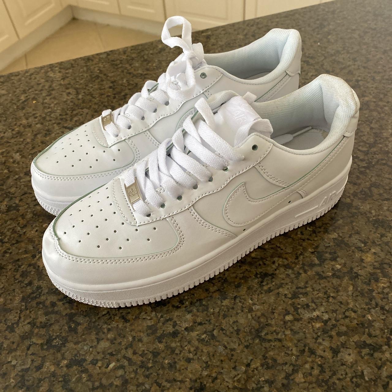 BRAND NEW WHITE AIRFORCES... size 8 1/2 Too big on me - Depop