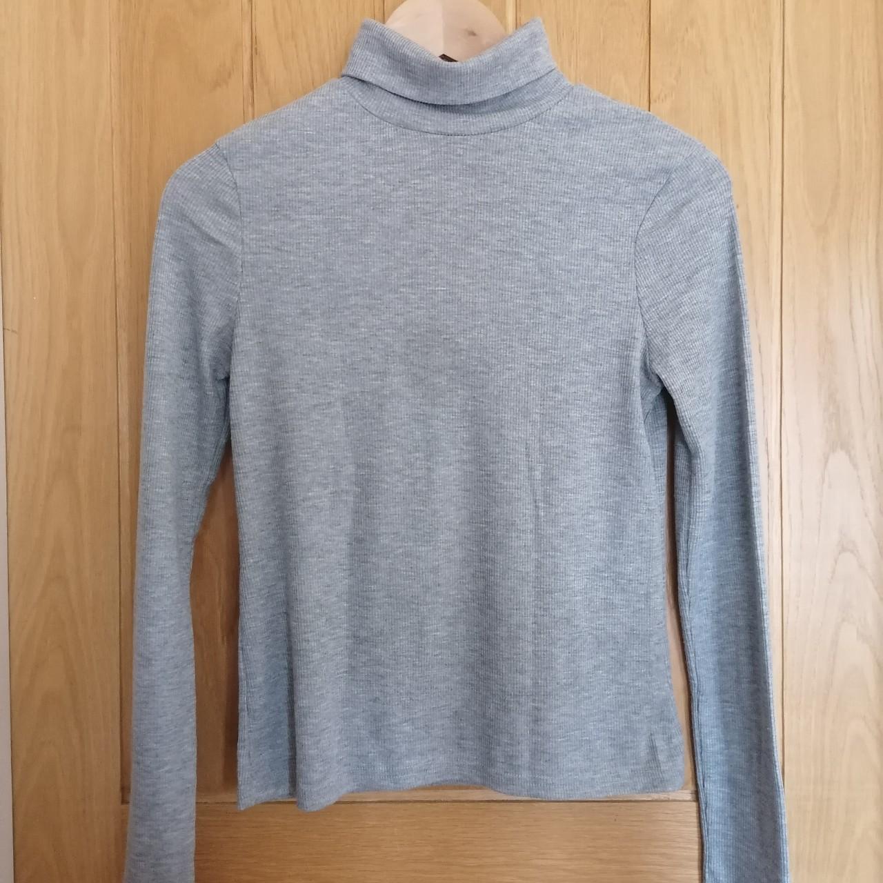 URBAN OUTFITTERS Grey ribbed turtle neck roll neck... - Depop