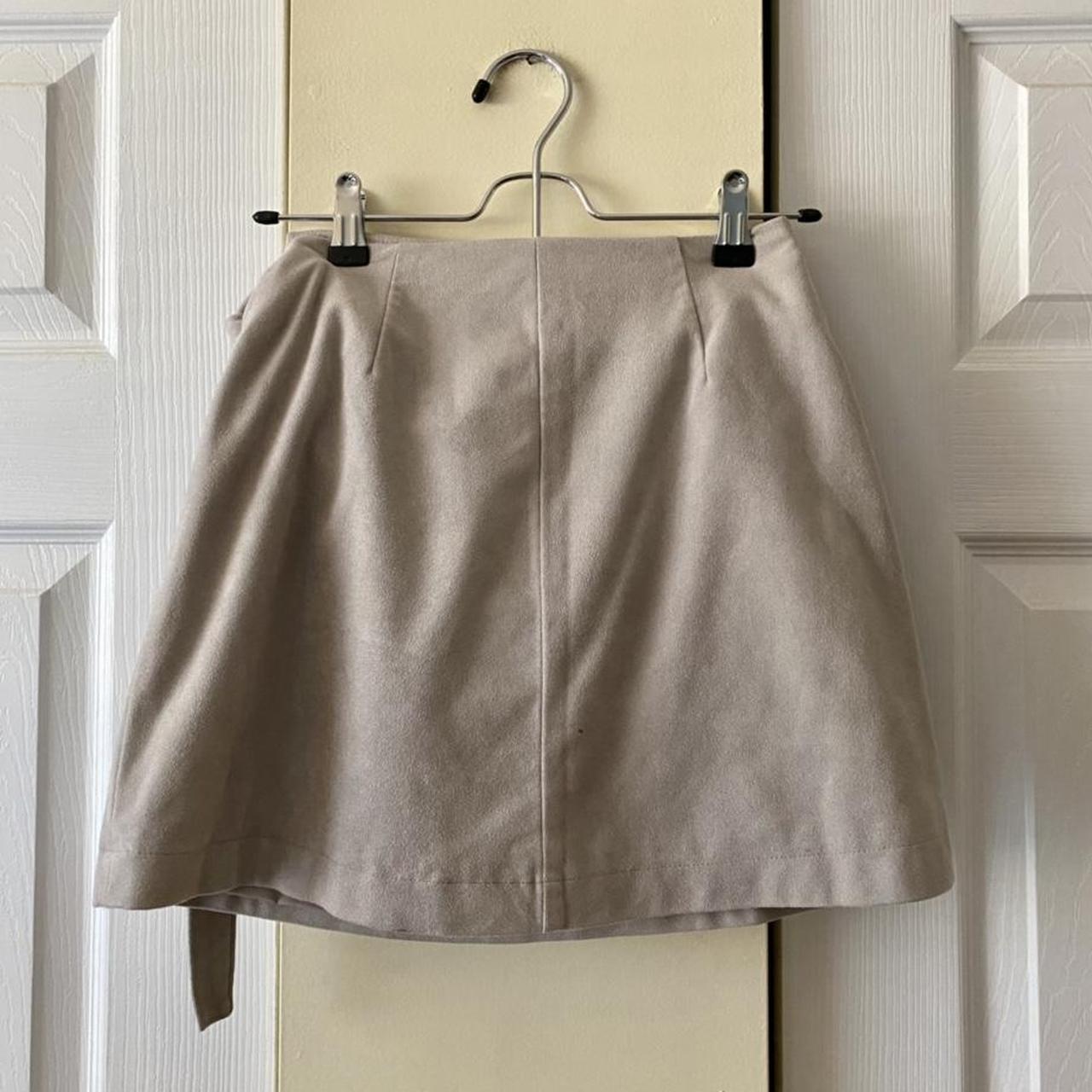 Abercrombie & Fitch Women's Grey Skirt (2)