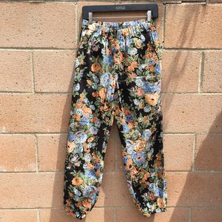 Supreme Floral Pants - Black - Size Small - tags... - Depop